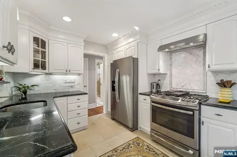 15 Dunn Place Dumont NJ 07628