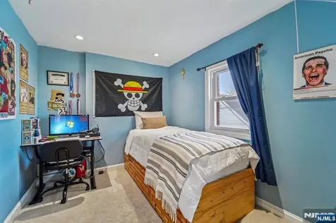 15 Dunn Place Dumont NJ 07628