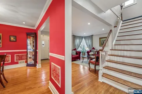 15 Dunn Place Dumont NJ 07628