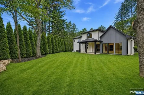 121 Engle Street Cresskill NJ 07626
