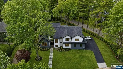 121 Engle Street Cresskill NJ 07626