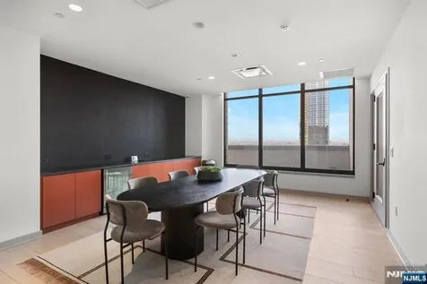 155 Bay Street Jersey City NJ 07302