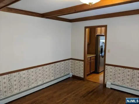 4 Lee Court Waldwick NJ 07463