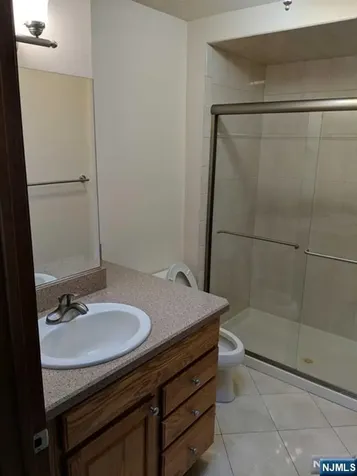 4 Lee Court Waldwick NJ 07463