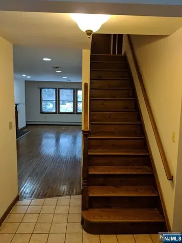 4 Lee Court Waldwick NJ 07463