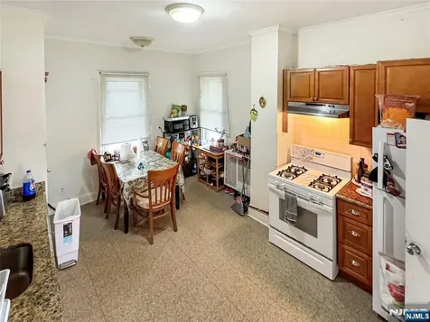 113 Kansas Street Hackensack NJ 07601