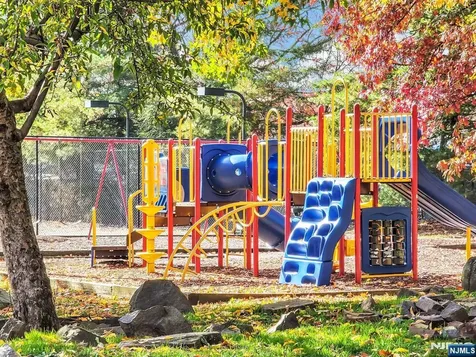 2 Horizon Road Fort Lee NJ 07024