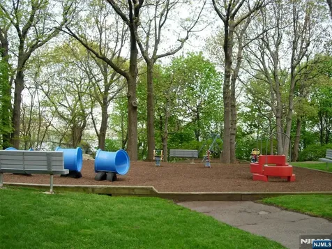 2 Horizon Road Fort Lee NJ 07024