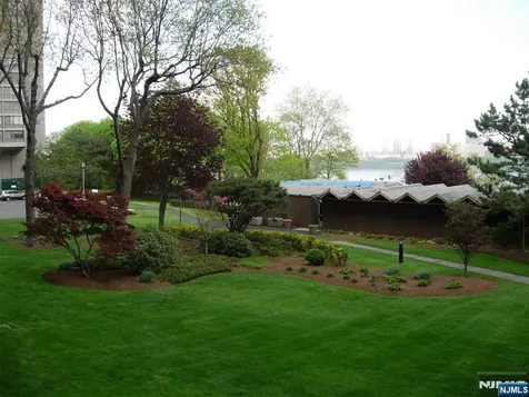 2 Horizon Road Fort Lee NJ 07024