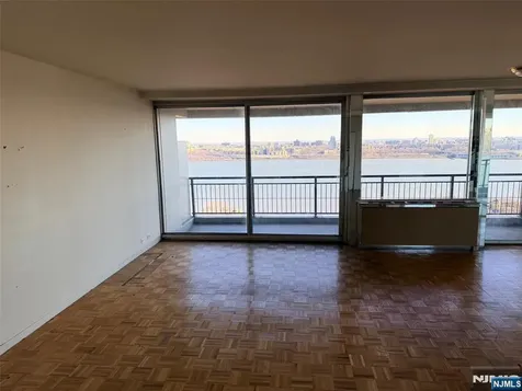 2 Horizon Road Fort Lee NJ 07024