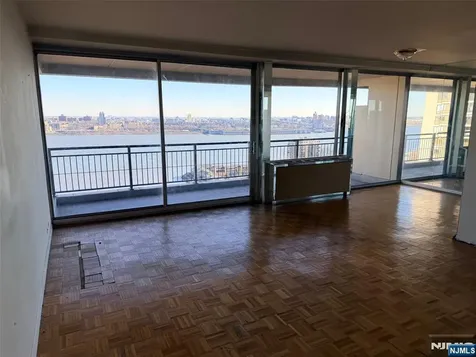 2 Horizon Road Fort Lee NJ 07024