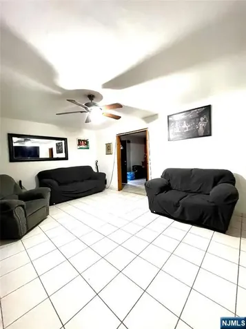 2 Van Valkenburgh Avenue Bergenfield NJ 07621