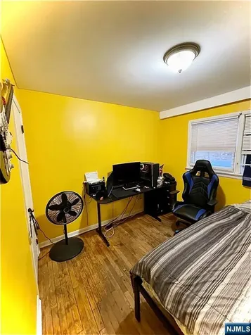 2 Van Valkenburgh Avenue Bergenfield NJ 07621