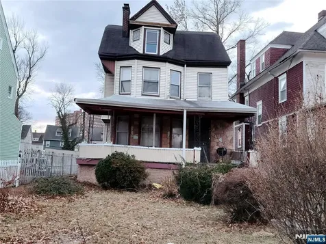 605 Park Avenue East Orange NJ 07017