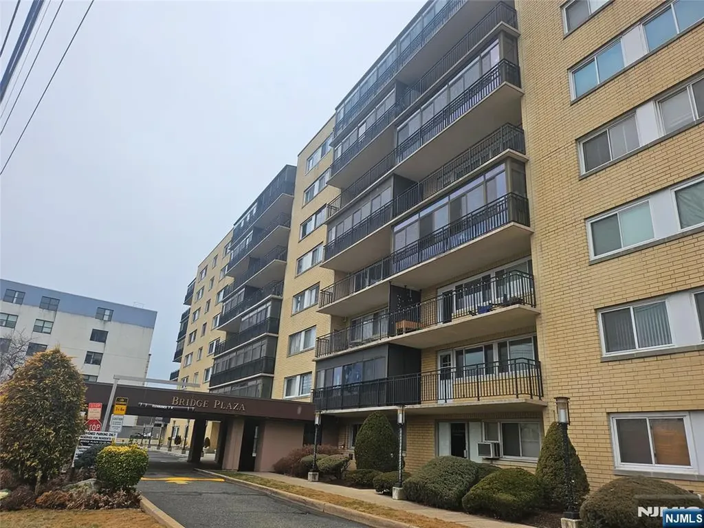 2185 Lemoine Avenue Fort Lee NJ 07024