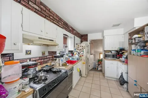 37 Raritan Road Linden NJ 07036