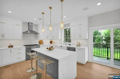 46 Snyder Avenue Berkeley Heights NJ 07922
