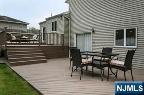 9 Gibbs Road Dumont NJ 07628