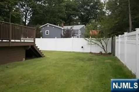 9 Gibbs Road Dumont NJ 07628