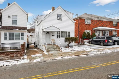 415-417 Preakness Avenue Paterson NJ 07502