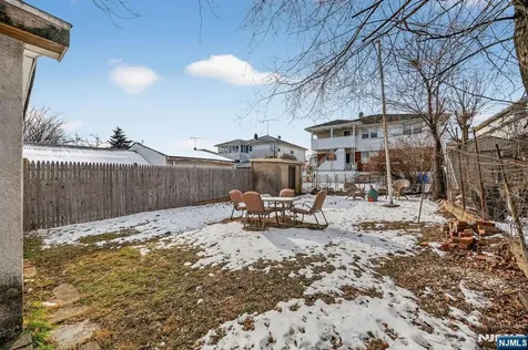 415-417 Preakness Avenue Paterson NJ 07502