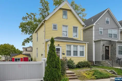 670 Devon Street Kearny NJ 07032