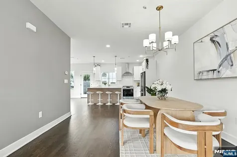 190 Canterbury Avenue North Arlington NJ 07031