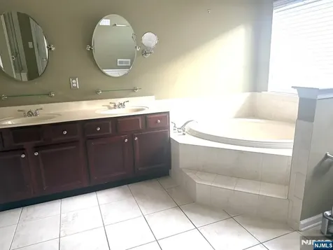 143 Valencia Drive Monroe NJ 08831
