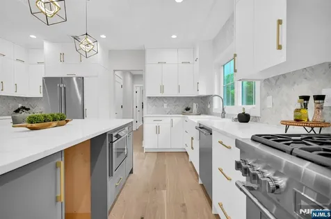 176 Harrow Road Westfield NJ 07090
