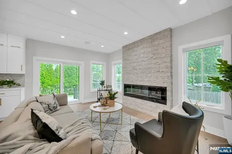 176 Harrow Road Westfield NJ 07090