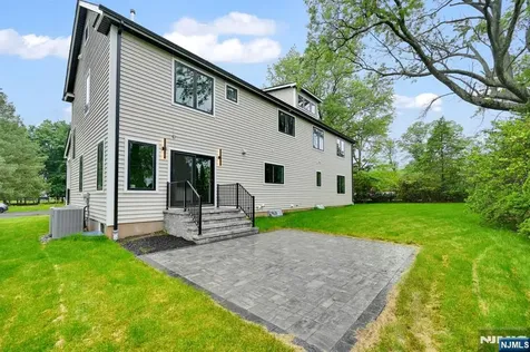 176 Harrow Road Westfield NJ 07090
