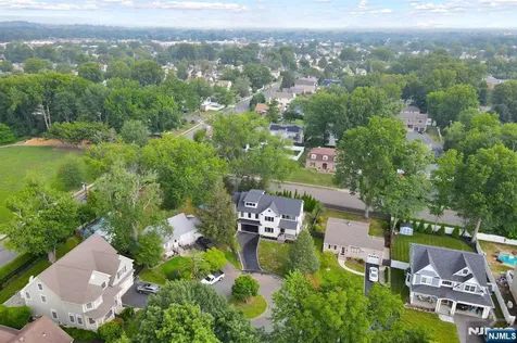 176 Harrow Road Westfield NJ 07090