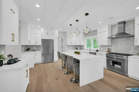 176 Harrow Road Westfield NJ 07090