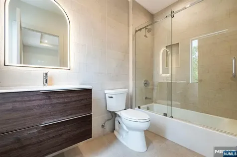 144 Demarest Avenue Englewood Cliffs NJ 07632