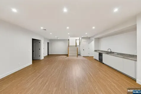 144 Demarest Avenue Englewood Cliffs NJ 07632