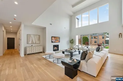 144 Demarest Avenue Englewood Cliffs NJ 07632