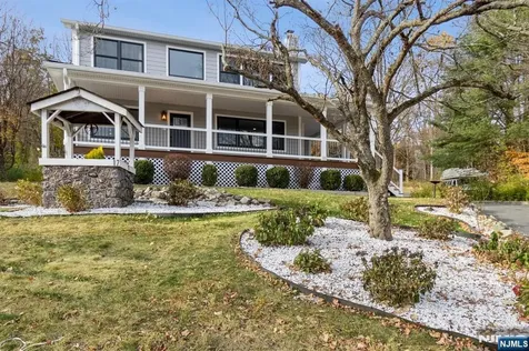 17 Rockaway Valley Road Montville Township NJ 07045