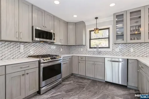 17 Rockaway Valley Road Montville Township NJ 07045