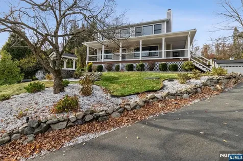17 Rockaway Valley Road Montville Township NJ 07045