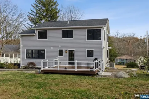 17 Rockaway Valley Road Montville Township NJ 07045