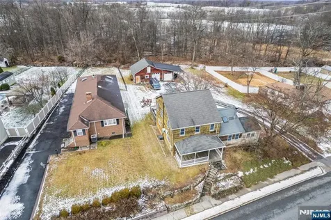 79 Fairfield Avenue West Caldwell NJ 07006