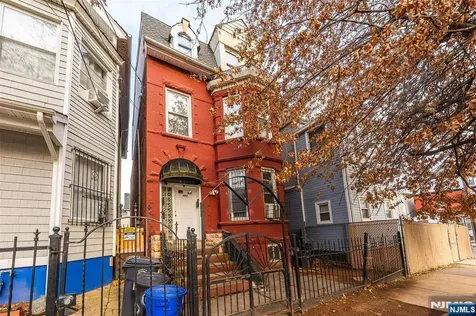 267 6th Avenue Newark NJ 07107