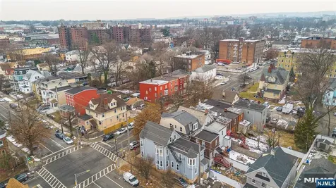 267 6th Avenue Newark NJ 07107
