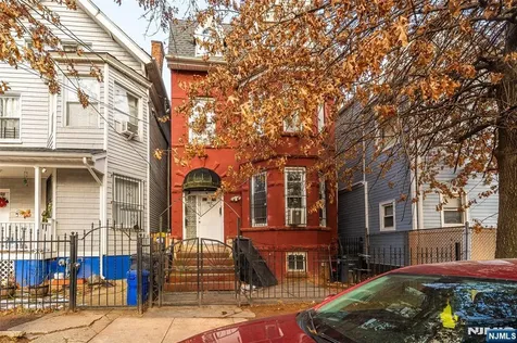 267 6th Avenue Newark NJ 07107
