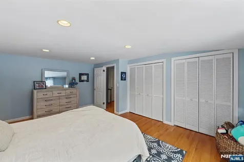 2 Overbrook Place Hillsdale NJ 07642