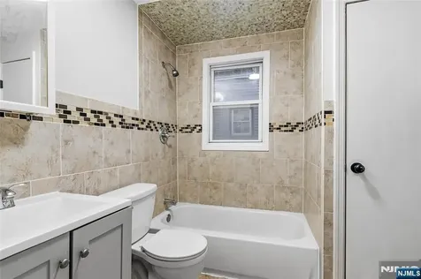 288 William East Orange NJ 07017