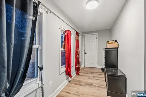 288 William East Orange NJ 07017