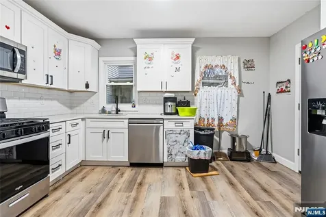 288 William East Orange NJ 07017
