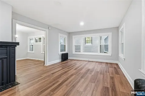 288 William East Orange NJ 07017
