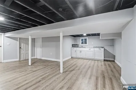 288 William East Orange NJ 07017